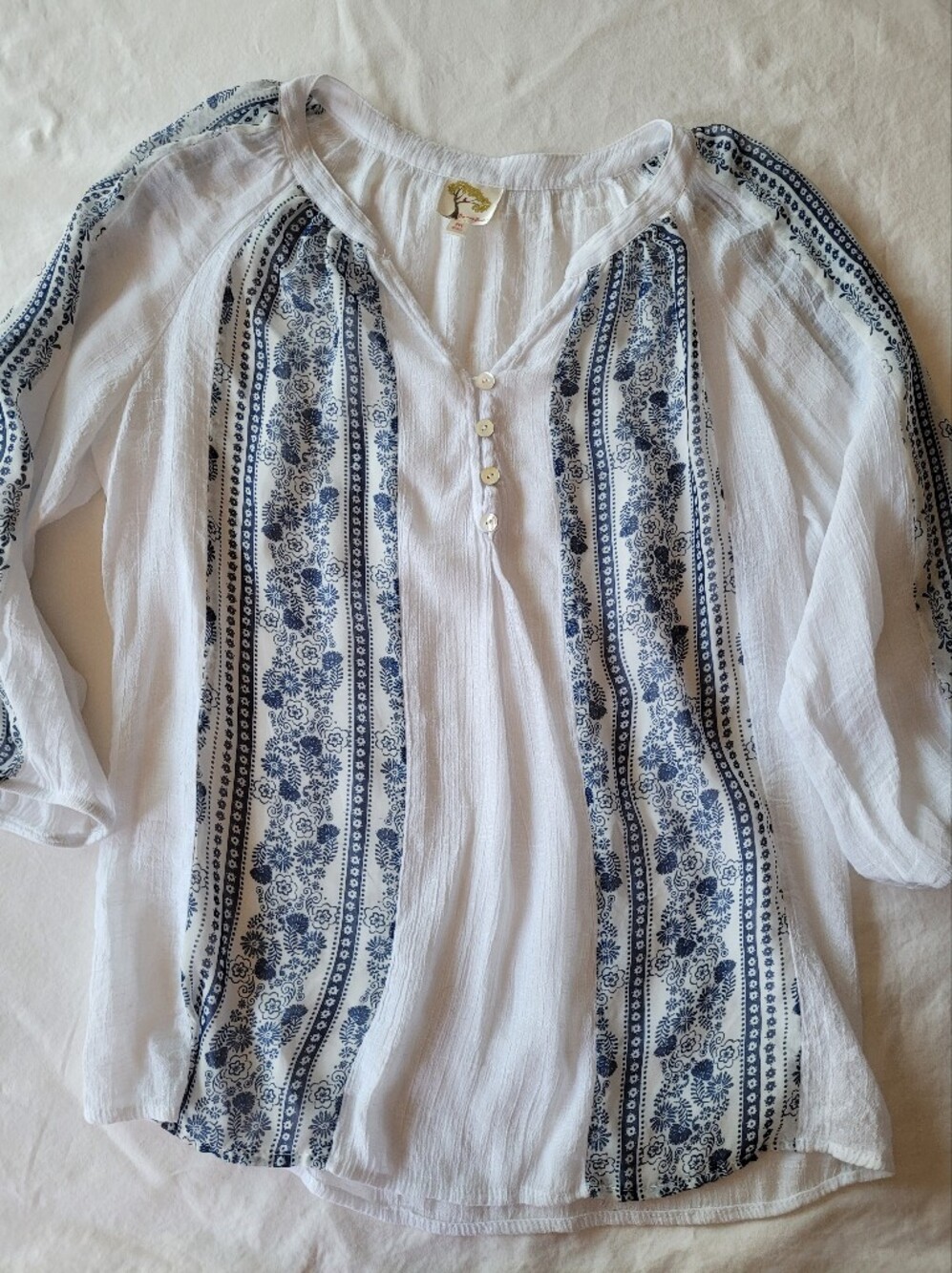 fig and flower White Tunic with Blue Floral Stripe Details